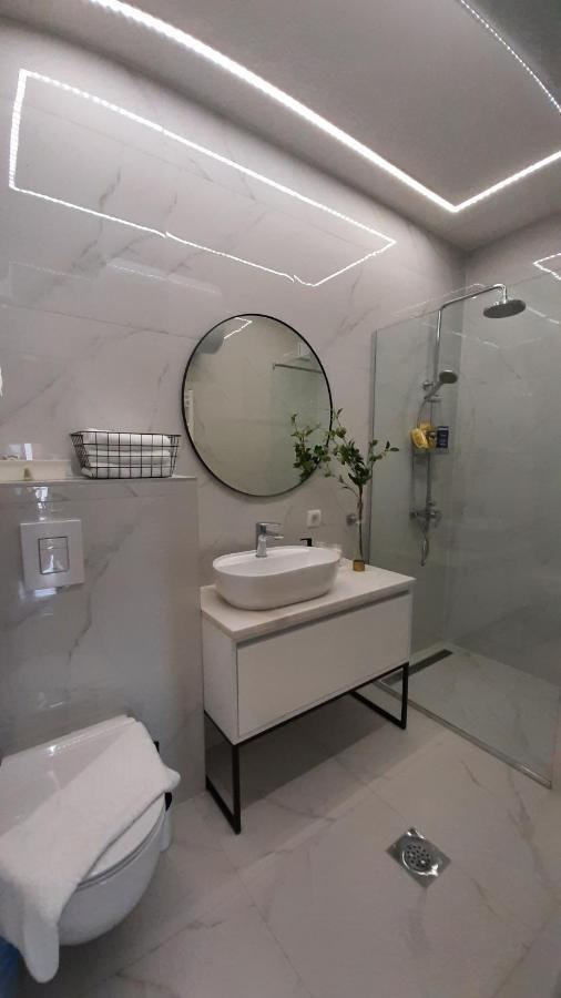 Nina Studio Apartment Bijeljina Luaran gambar