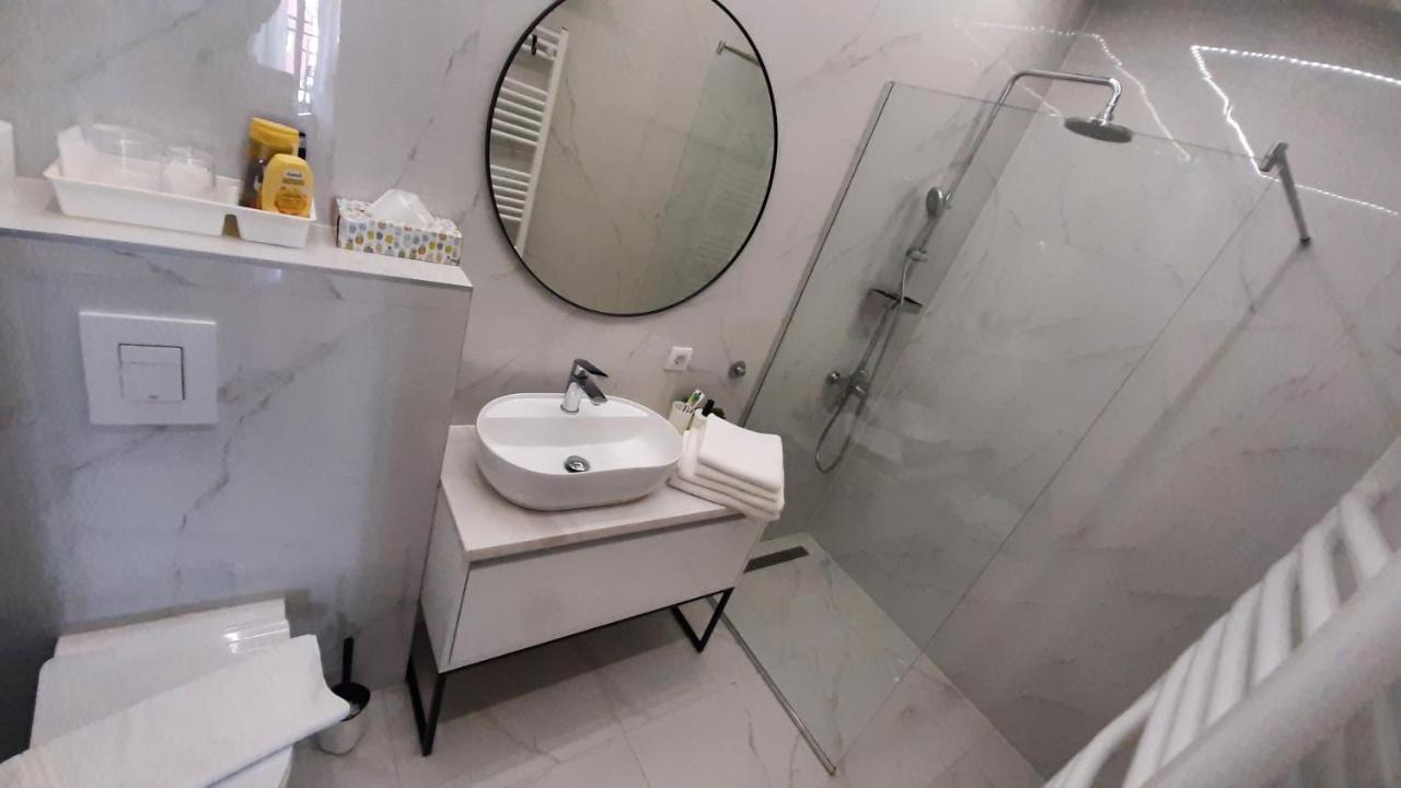 Nina Studio Apartment Bijeljina Luaran gambar